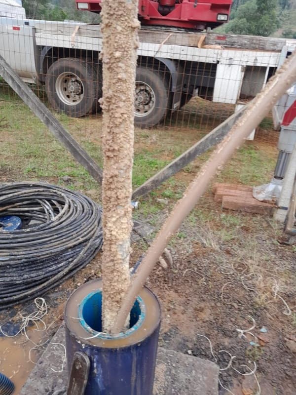 Manutenção em Poço Tubular Profundo com 480 metros e tubulação em 2″.